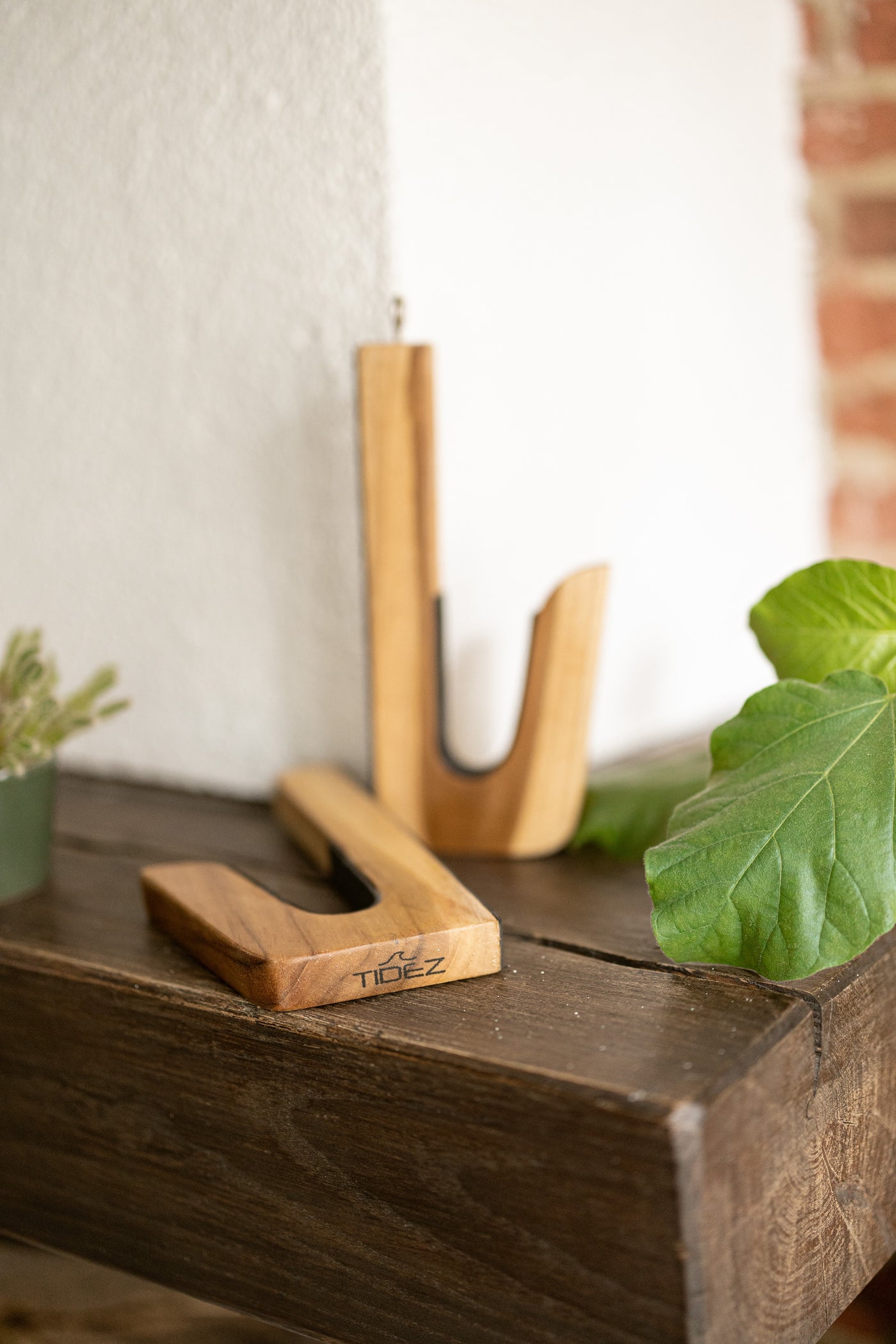 Tidez Wall Brackets 160cm